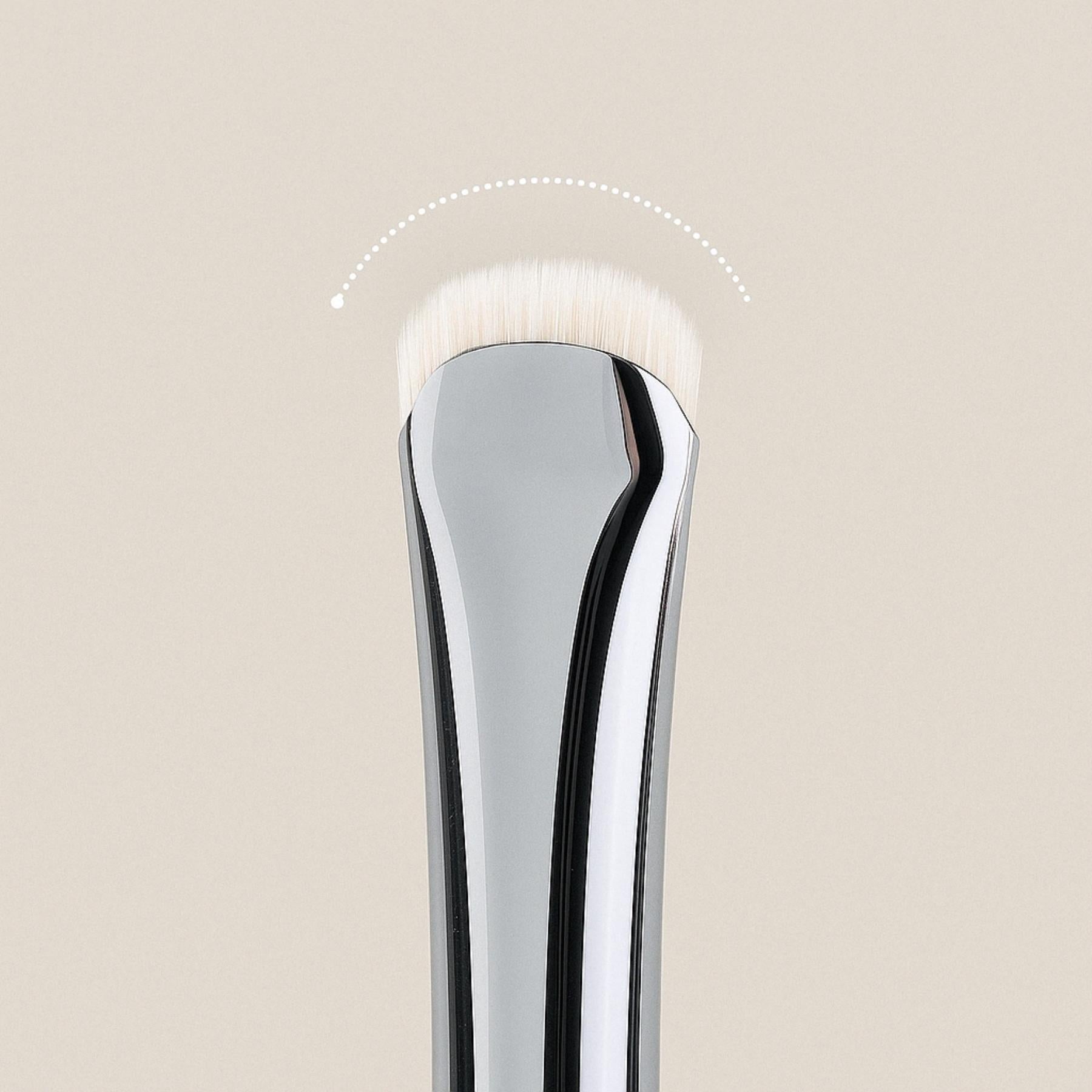 pinceau précision maquillage