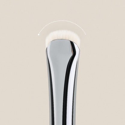 pinceau précision maquillage